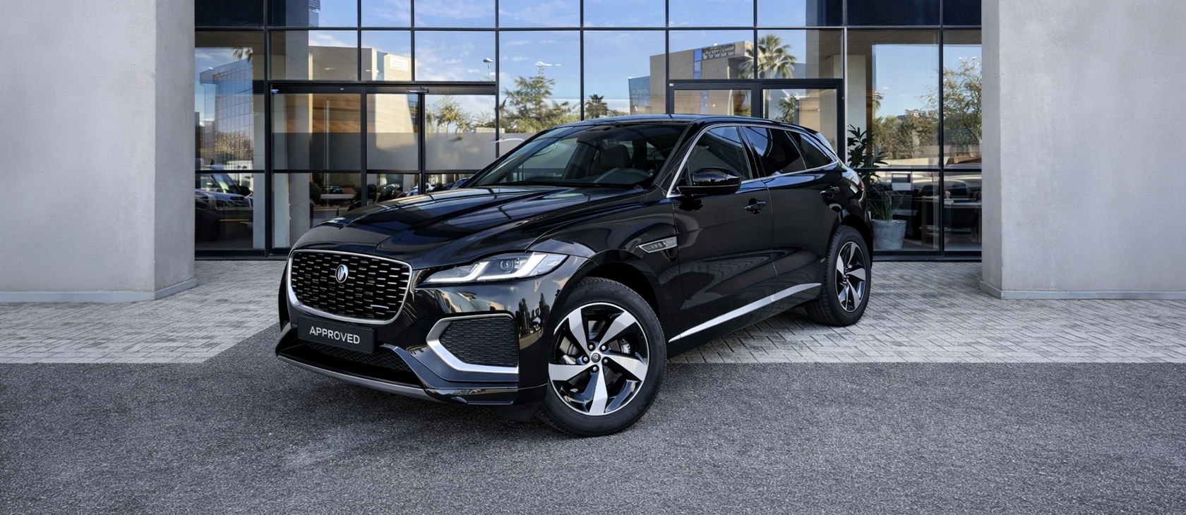 À découvrir chez Mapauto : Jaguar F-PACE P400e R-Dynamic S hybride rechargeable