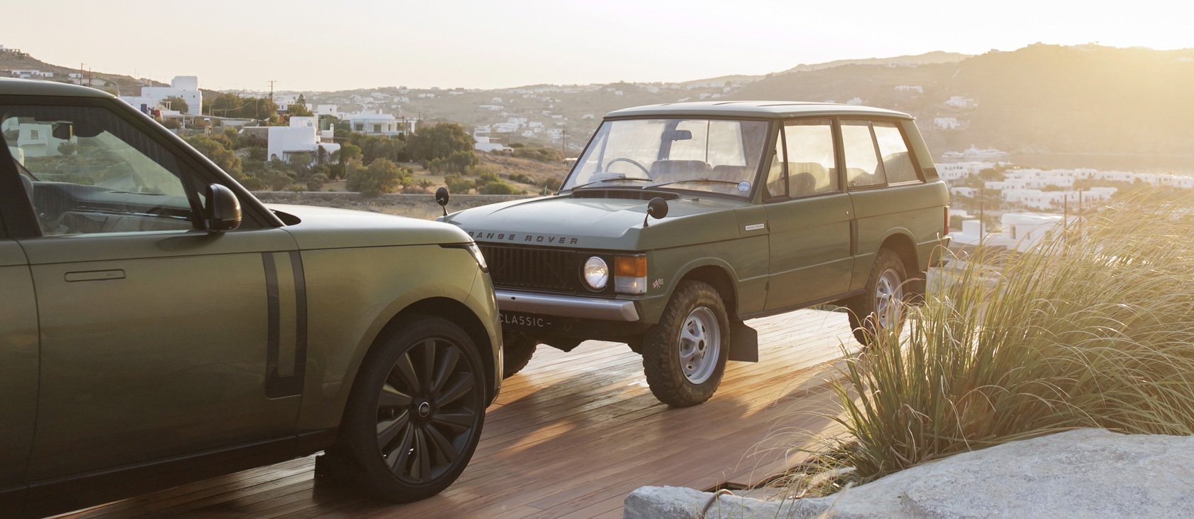 Range Rover House Mykonos : une célébration exclusive des 55 ans
