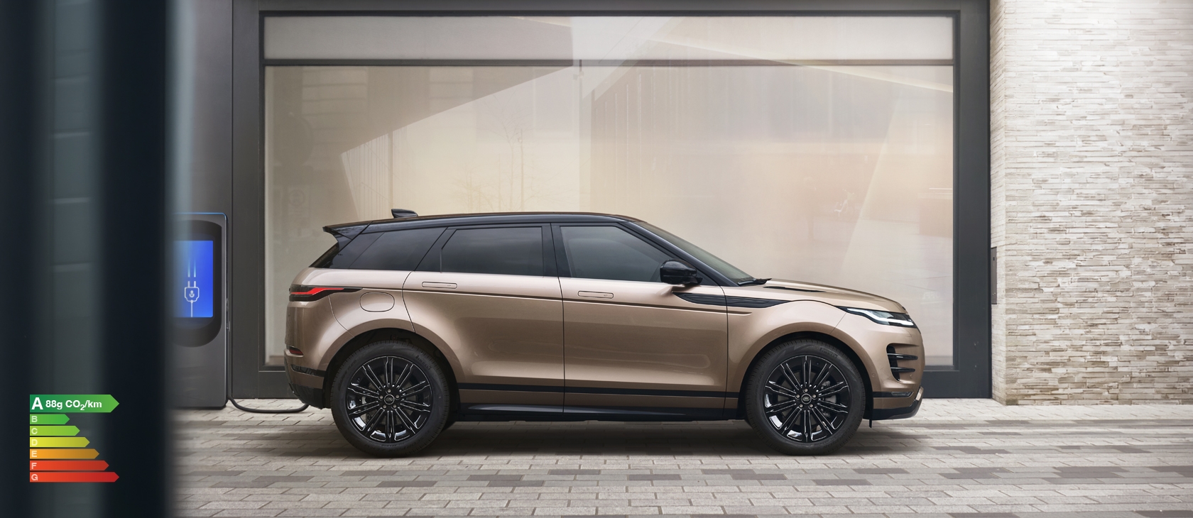 Recharge au quotidien : tout comprendre pour votre Range Rover hybride